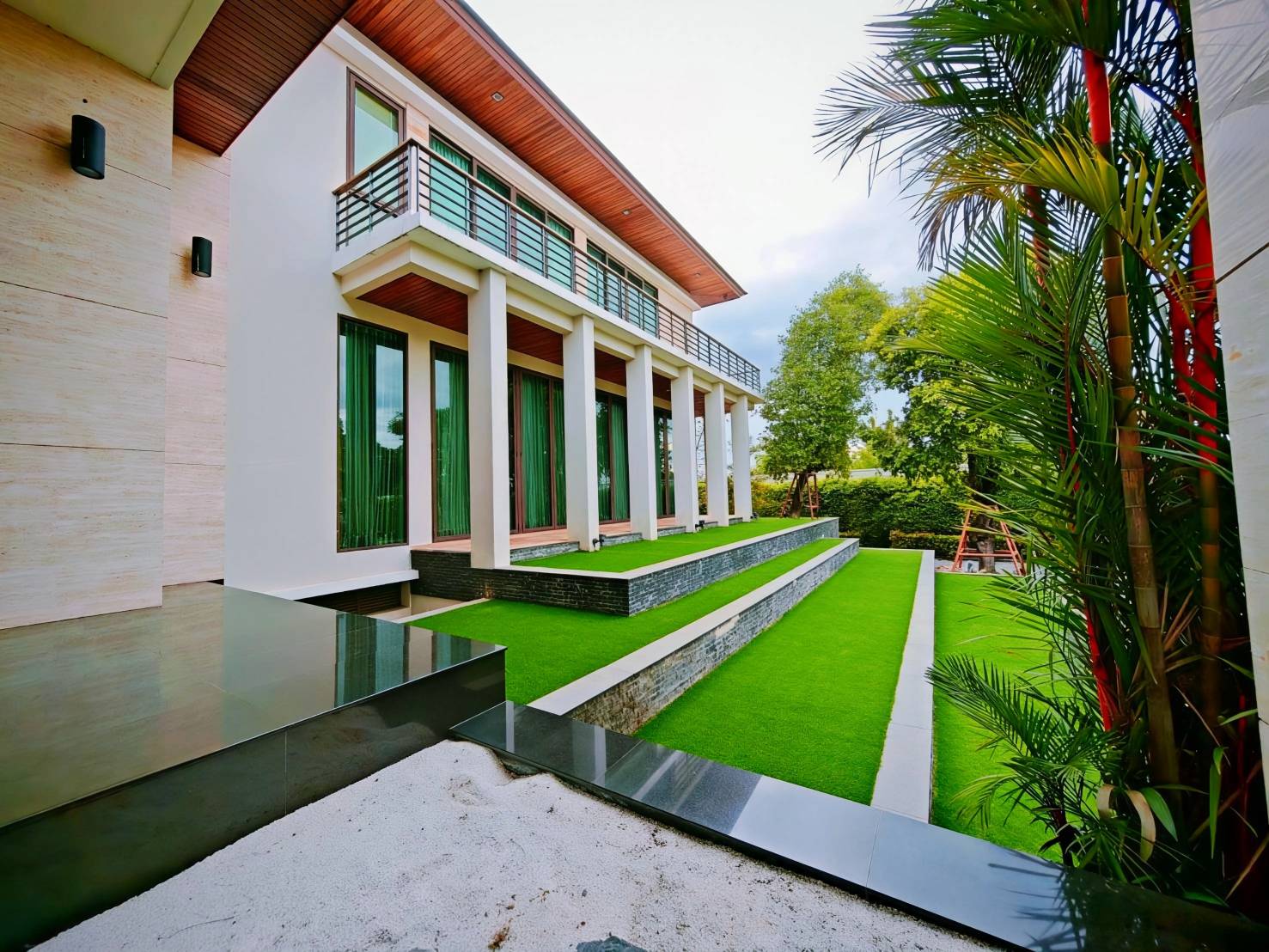 50 - https://หญ้าเทียมมิตรภาพ.com | รับปูหญ้าเทียม รับติดตั้งงานทุกพื้นที่ ทุกรูปแบบ ทั่วประเทศประเมิน​ราคาฟรีทุกพื้นที่ ลูกค้ารู้ผลภายใน 3 นาที ในงบประมาณ​ที่กำหนดได้ มีการรับประกัน 6 ปี อายุการใช้งานนาน 10 ปี บริการหลังการขายดีมีคุณภาพ ดูแลตลอดอายุการใช้งาน ครบจบในที่เดียว ด้วยทีมงานชำนาญ​การ